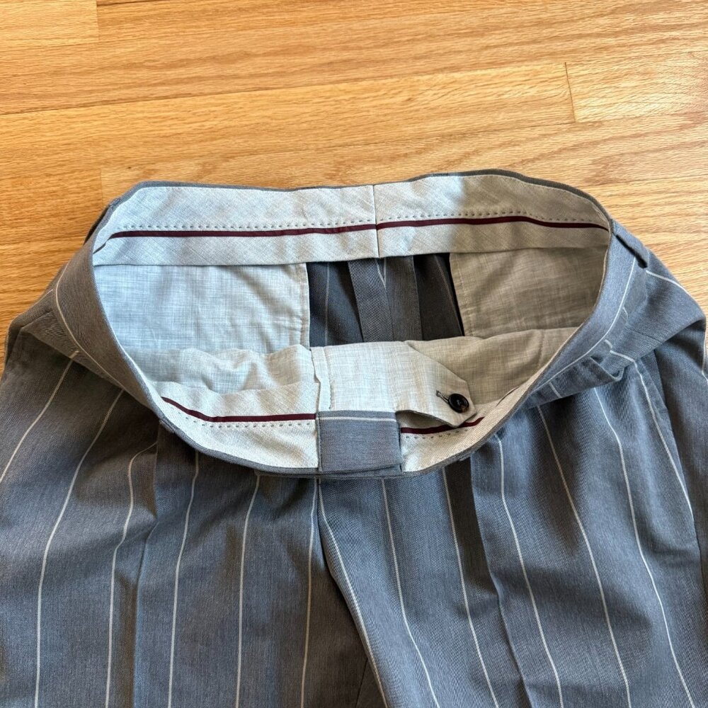 Brunello Cucinelli Pleated Chalk Stripe Wool & Cotton Trousers Size 36/36 - Picture 11 of 13